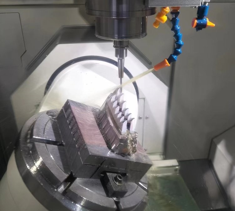 汽車模具五軸加工 汽車模具五軸加工